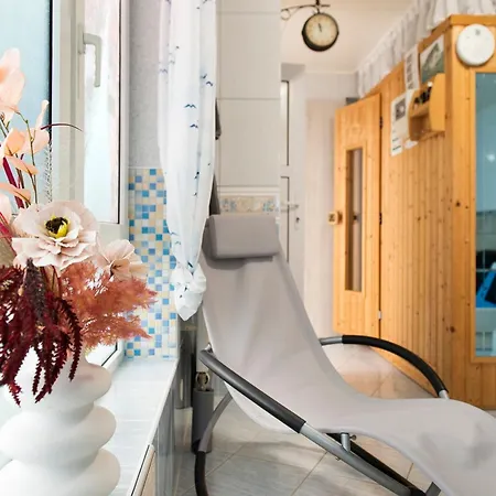Spawo Mit Sauna Und Whirpool 퓔렌도르프
